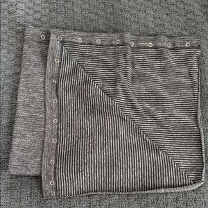 lululemon athletica Gray Striped Scarf VINYASA SCARF